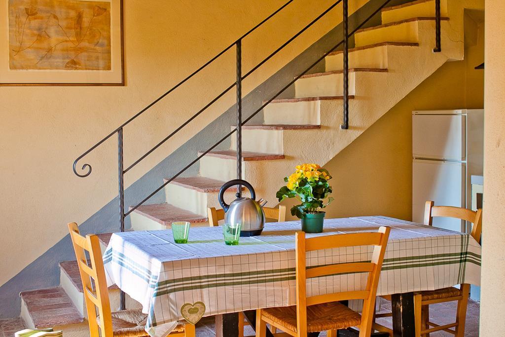 Borgo Fajani Terricciola Exterior foto